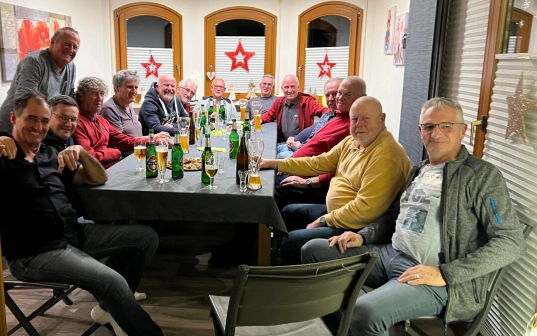 Geselliger AH-Start ins neue Jahr